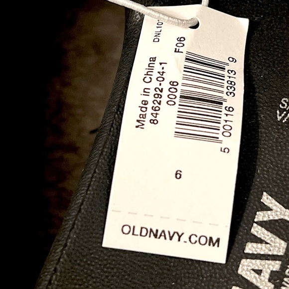 Old Navy Double-Strap Puff Slide Sandals | Size 6 | NWT - Picture 4 of 6